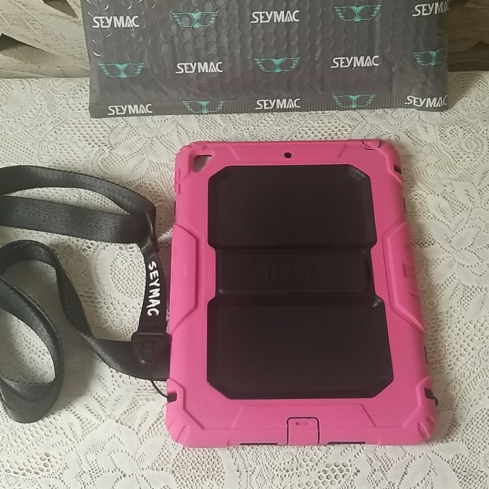 🖤4 for $25 Bundle Sale  SeyMac iPad Kids Pink Safe Case